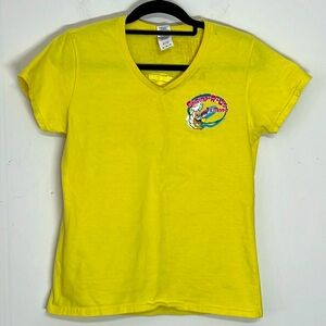 🌞 Gildan Heavy Cotton yellow short sleeve crew neck tee Shrimp-R-Us Welaka FL M